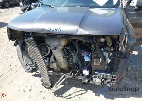 2017 Jeep Renegade Sport Fwd from USA, damaged, VIN ZACCJAAB8HPF24437